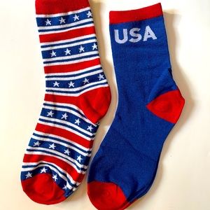 🆕 USA 🇺🇸 Themed Socks - 2 Pair Sz: 6-8